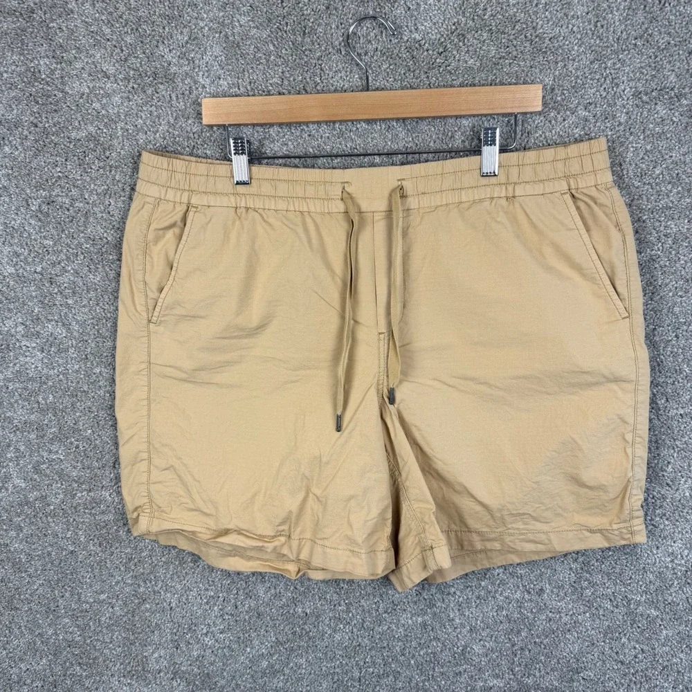 LL Bean Mens XL Tan Ripstop Utility Shorts Elastic Waist Drawstring